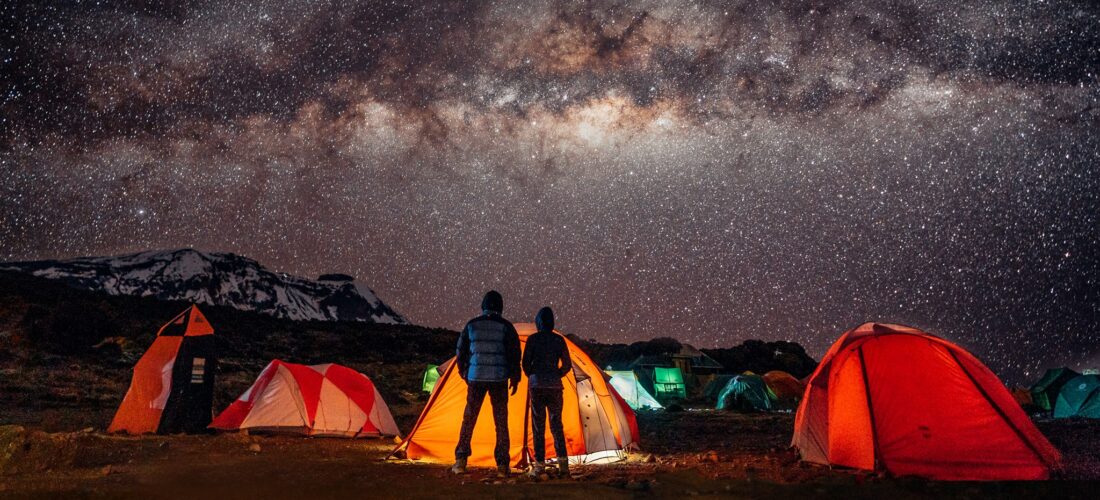 Stargazing Tents. Photo courtesy of Jason Wang (@jwang815)